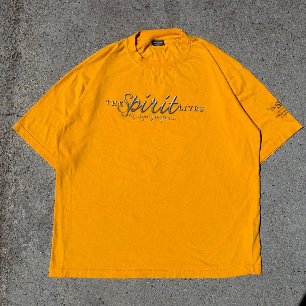 Vintage 2005 Notre Dame Football The Shirt ProEdge Yellow Graphic Tee XL